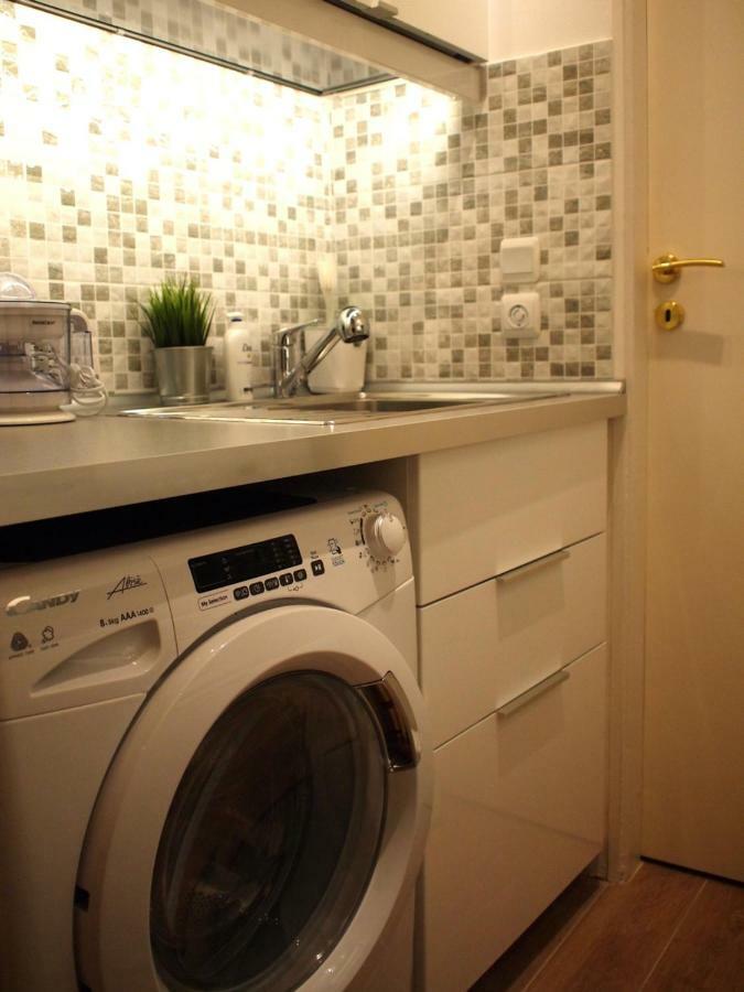 Cosy Flat Posh Quartier Kolonaki Apartment Athens Exterior photo